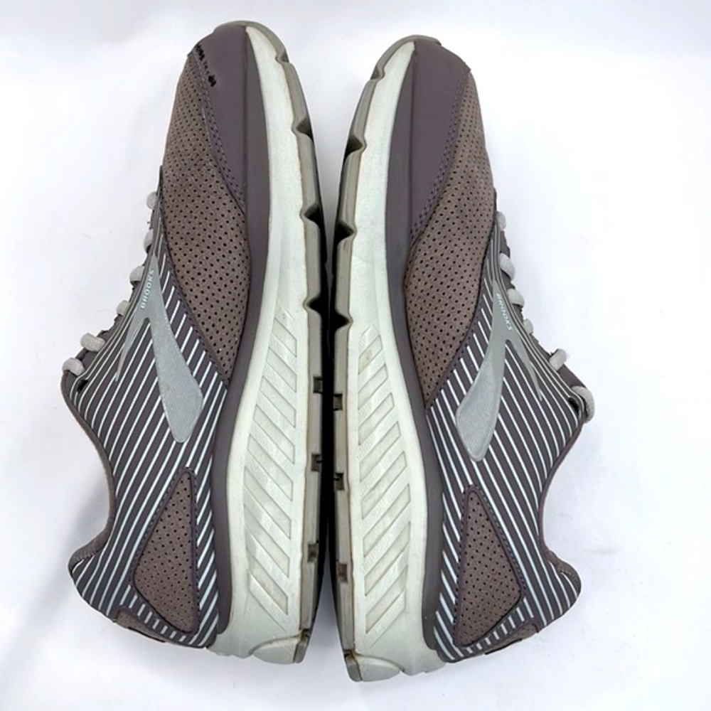 Brooks Addiction Walk women’s shoes size 9.5 Wide slip resistant sole - Picture 8 of 14